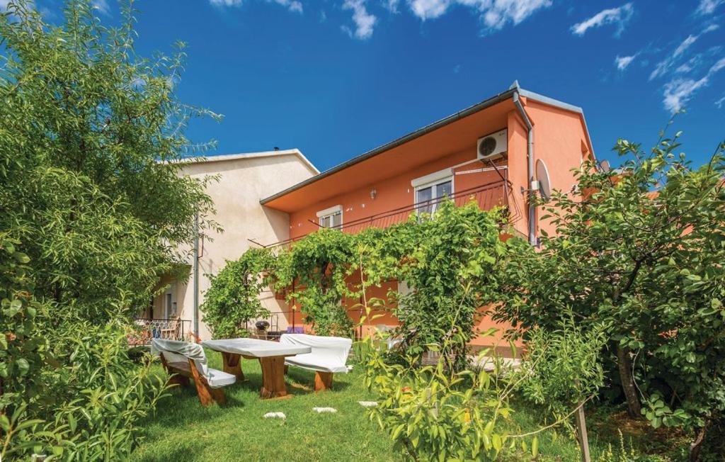 Blaza Apartment *